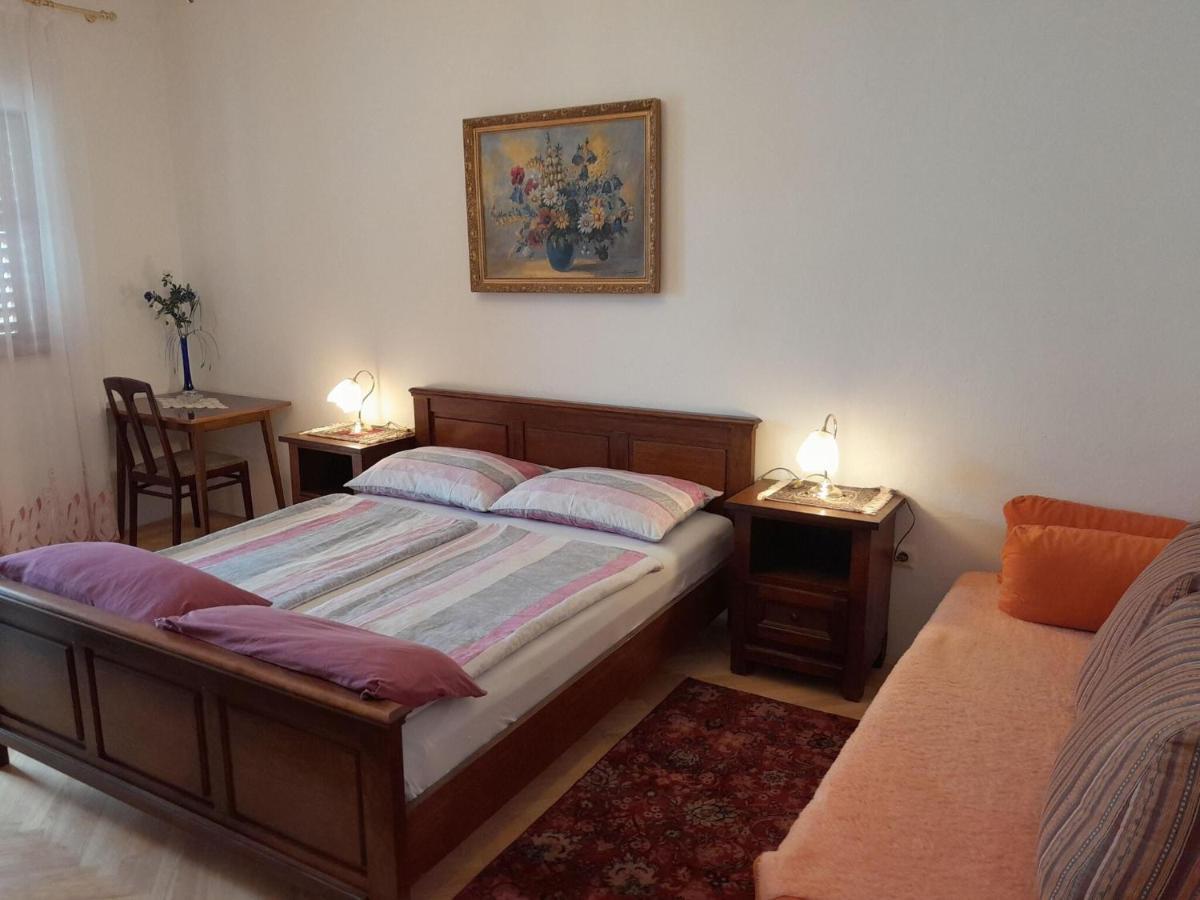 Apartments Adelheid In Biograd, Close To The Beach Biograd Na Moru Eksteriør billede